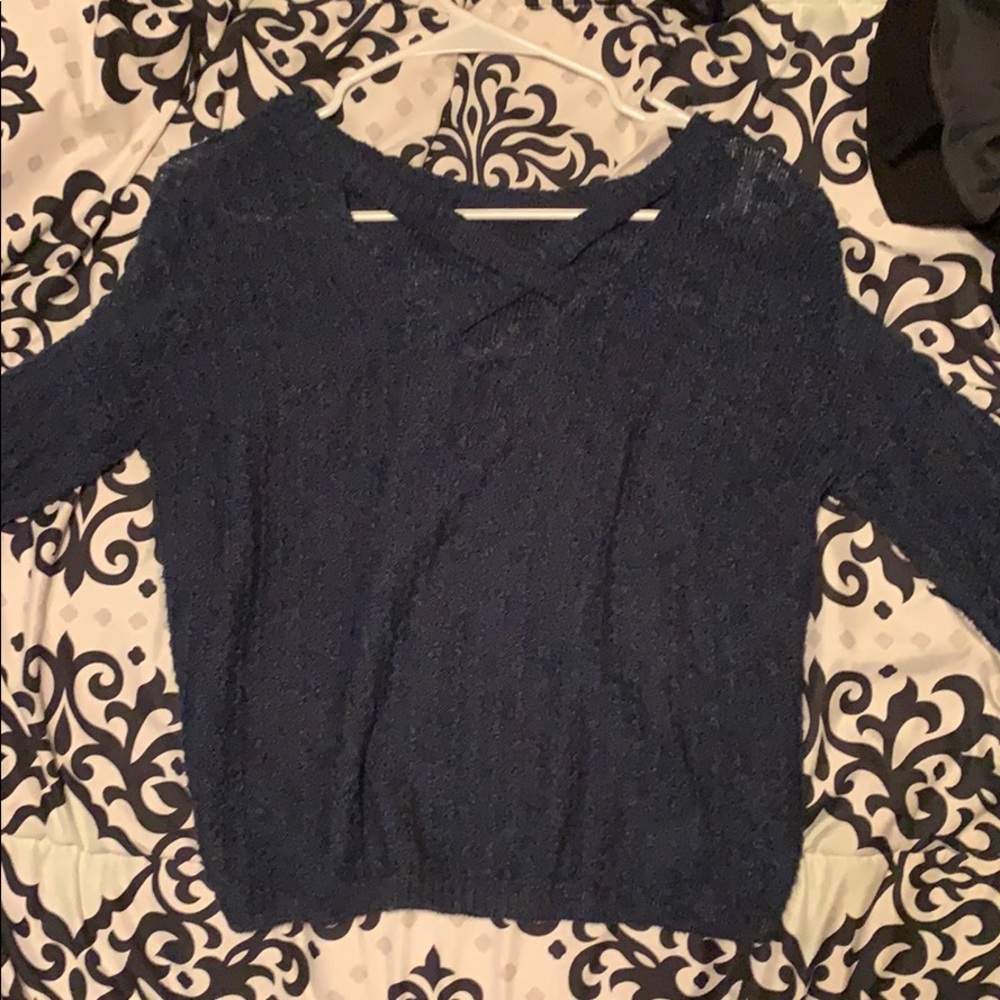 sweater - Picture 2 of 2